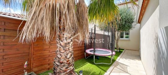 3 bedrooms Villa in Baillargues, France No. 279990 3