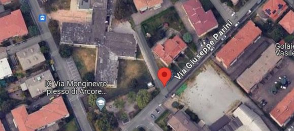 3 rooms Apartment in Arcore, Italy No. 173474 4