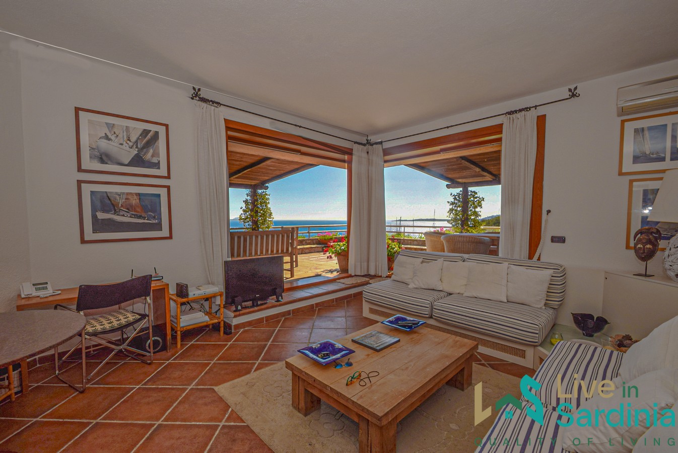 2 bedrooms House in Olbia, Italy No. 340779