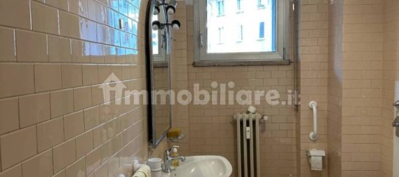 2 bedrooms Apartment in Milan, Italy No. 252286 12