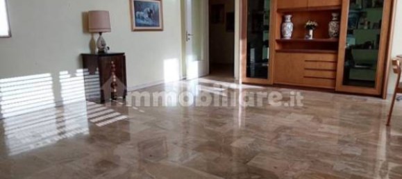 2 bedrooms Apartment in Milan, Italy No. 252286 7