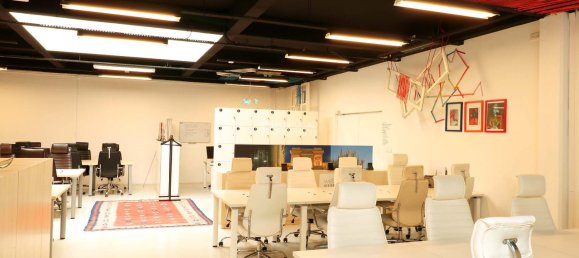 Office in Lisbon, Portugal No. 102703 37