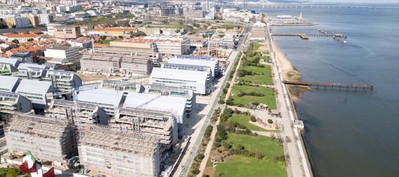 Office in Lisbon, Portugal No. 102703 2