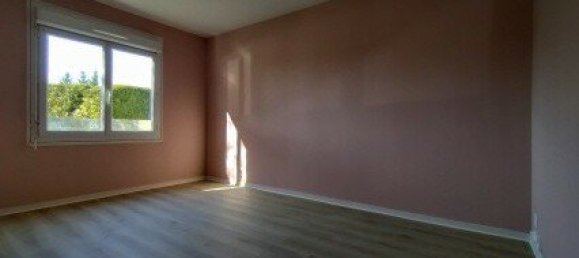 3 Schlafzimmer Wohnung in Senlis, France, Nr. 40162 5