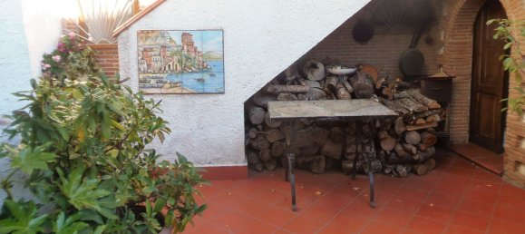 2-Zimmer Wohnung in Caserta, Italy, Nr. 256798 2