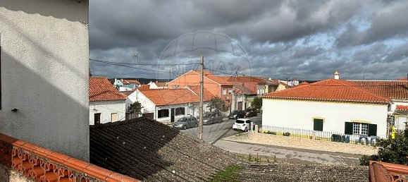 3 bedrooms House in Couco, Portugal No. 30219 21