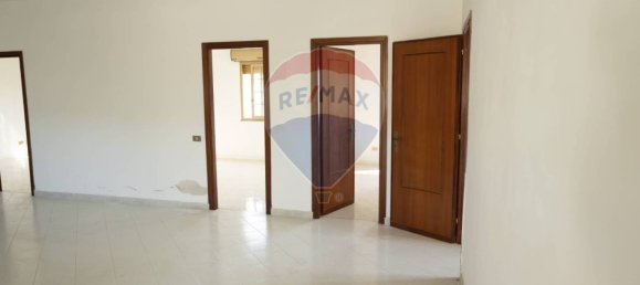 Villa de 2 dormitorios en Casteldaccia, Italy No. 320505 2