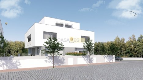 454m² Land in Castelo da Maia, Portugal No. 48061