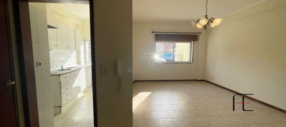3 bedrooms Apartment in Loures, Portugal No. 95077 3