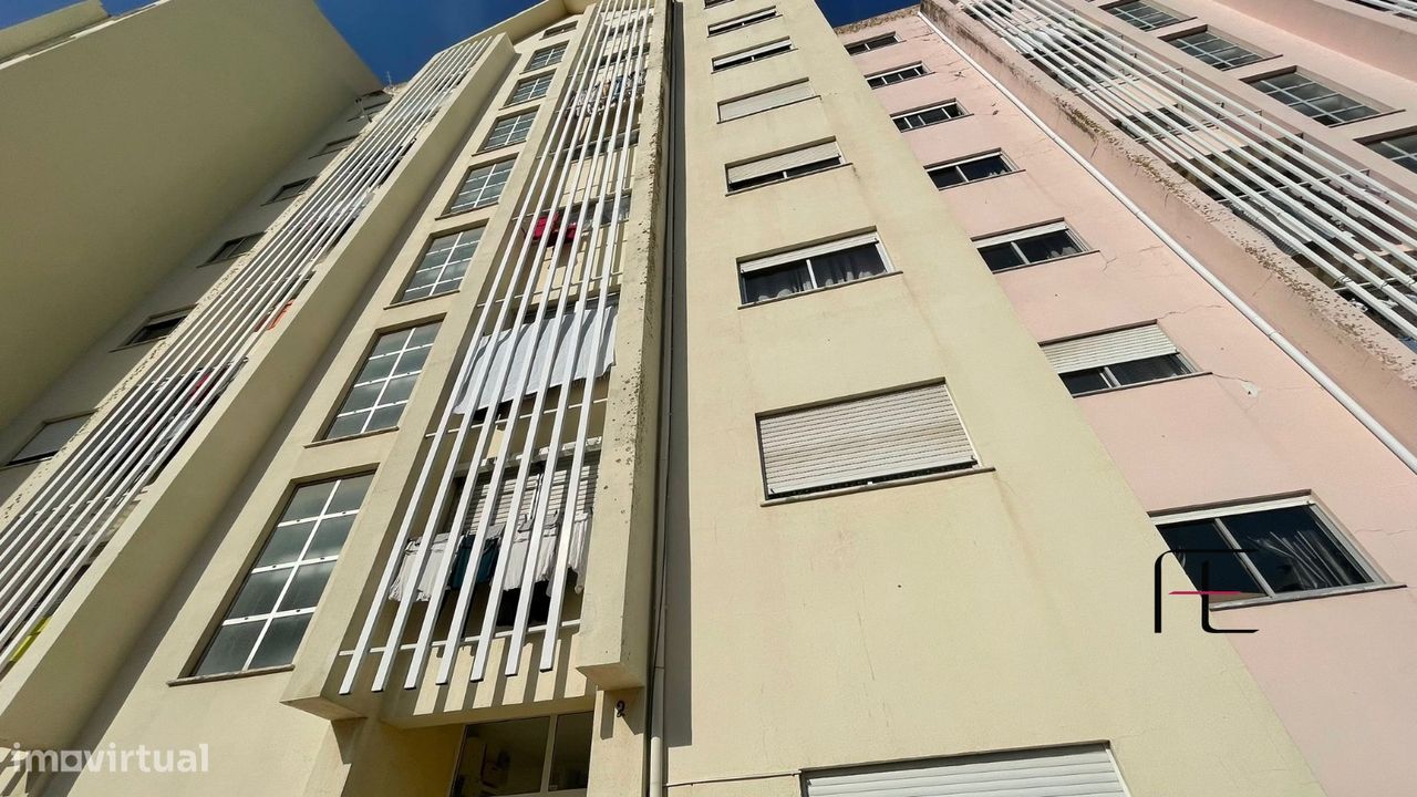 3 bedrooms Apartment in Loures, Portugal No. 95077