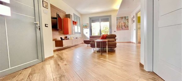 5-Zimmer Villa in Nerviano, Italy, Nr. 257718 3