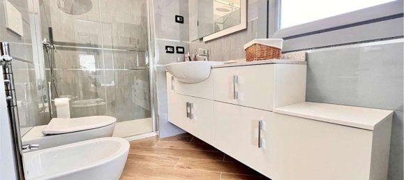 5-Zimmer Villa in Nerviano, Italy, Nr. 257718 21