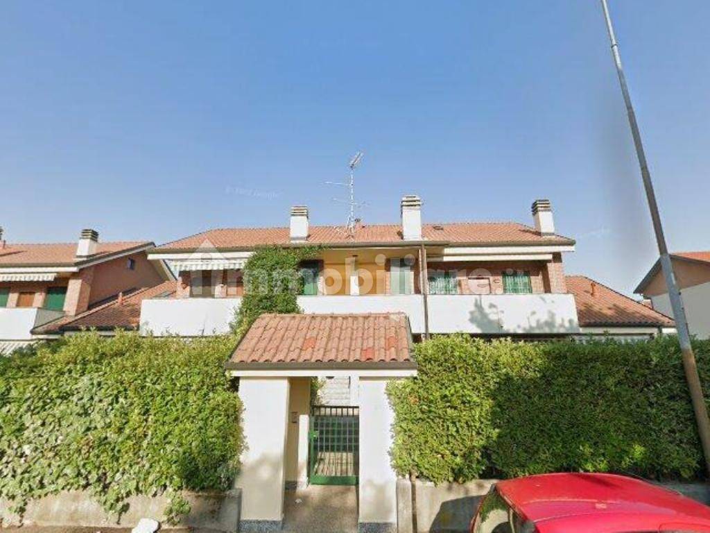 6 chambres Appartement à Cesate, Italy No. 276258