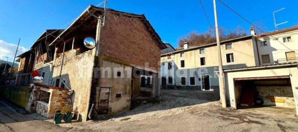 4 bedrooms House in Vestenanova, Italy No. 174308 4