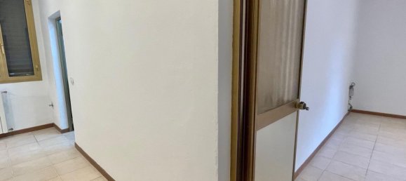 7 rooms House in Florence, Italy No. 192145 13