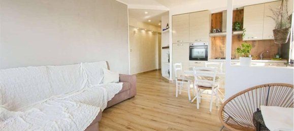 Apartamento de 3 habitaciónes en Ardea, Italy No. 26808 24
