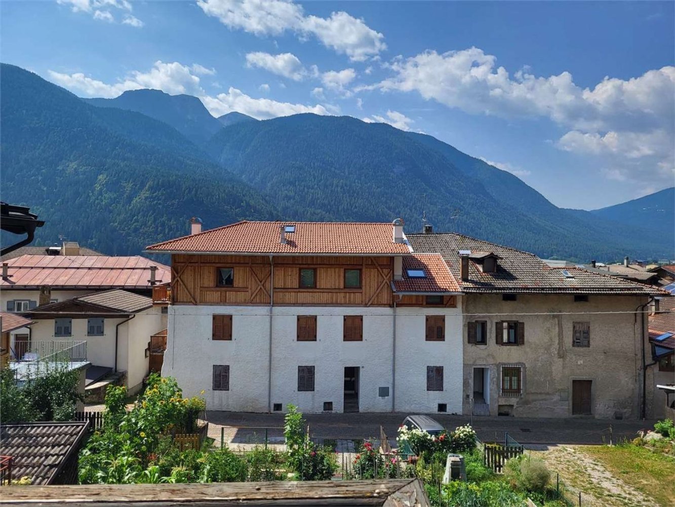 Casa de 4 divisões em Terzolas, Italy N.º 161616