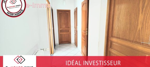 3 bedrooms Building in Seine-Saint-Denis, France No. 136591 6
