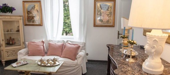 5 rooms Apartment in Rome, Italy No. 193472 4
