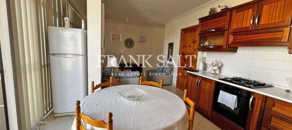 3 bedrooms Penthouse in Birzebbuga, Malta No. 11127 8