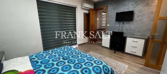 3 bedrooms Penthouse in Birzebbuga, Malta No. 11127 10