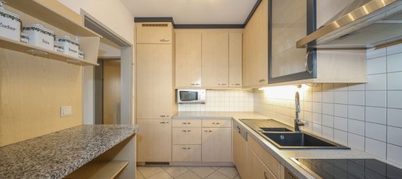 Коммерческая недвижимость с 3 комнатами в Кицбюель, Австрия № 182728 7