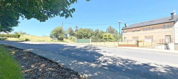  Land in A Estrada, Spain No. 58586 2