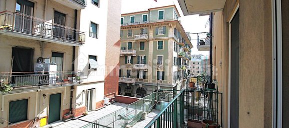 Квартира с 1 спальней в Генуя, Италия № 350002 18