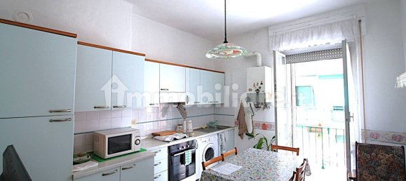 Квартира с 1 спальней в Генуя, Италия № 350002 17