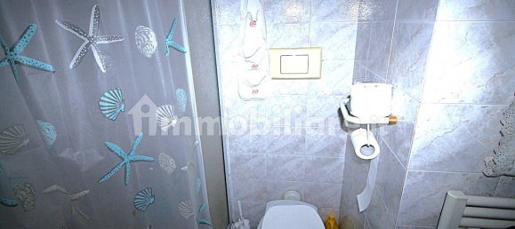 Квартира с 1 спальней в Генуя, Италия № 350002 11