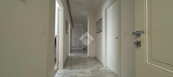 6 rooms Apartment in Cosenza, Italy No. 40366 10