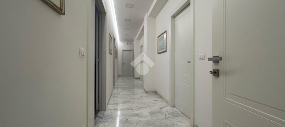 6 rooms Apartment in Cosenza, Italy No. 40366 13