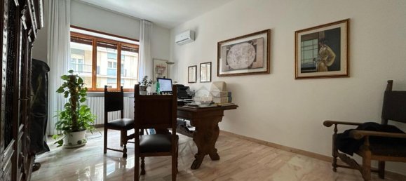 6 rooms Apartment in Cosenza, Italy No. 40366 9