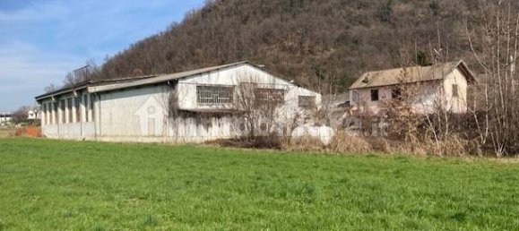 1348m² Warehouse in Cavour, Italy No. 143744 5