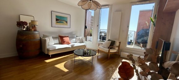 3 bedrooms Duplex in Bordeaux, France No. 102656 4