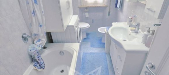 Квартира с 2 спальнями в Ассизи, Италия № 357132 7