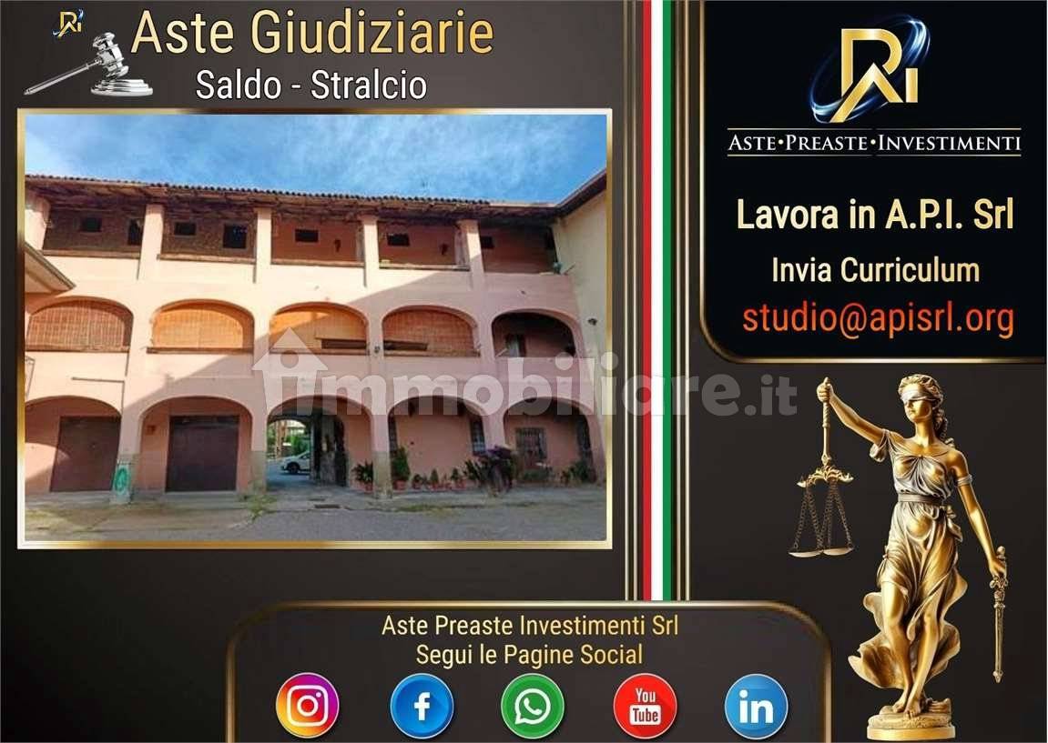 3 bedrooms Apartment in Calusco d'Adda, Italy No. 386416