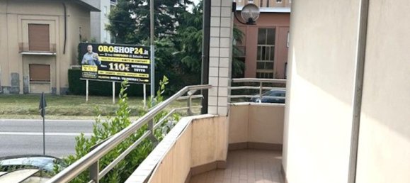 3-salle Appartement à Muggiò, Italy No. 263426 24