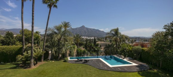 6 bedrooms House in Marbella, Spain No. 109949 4