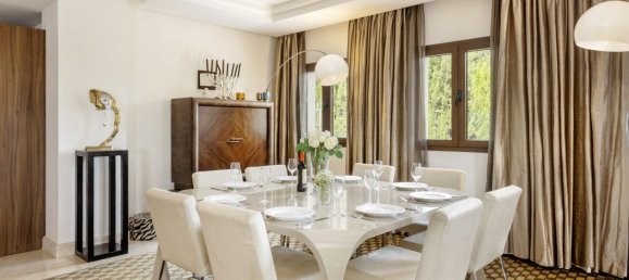 6 bedrooms House in Marbella, Spain No. 109949 10