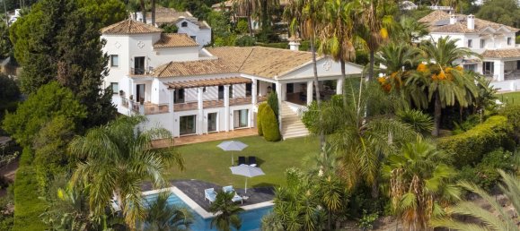 6 bedrooms House in Marbella, Spain No. 109949 3