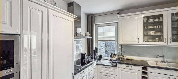 7 rooms Building in Remscheid, Germany No. 76595 8