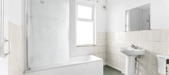 Дом с 2 спальнями в Хаунслоу, Великобритания № 8511 15