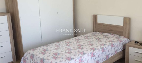 3 bedrooms House in San Gwann, Malta No. 9127 6