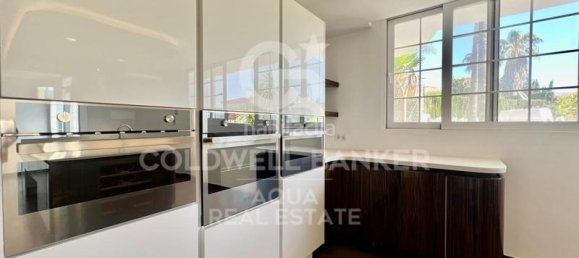 6 Schlafzimmer Haus in Alicante, Spain, Nr. 78411 13