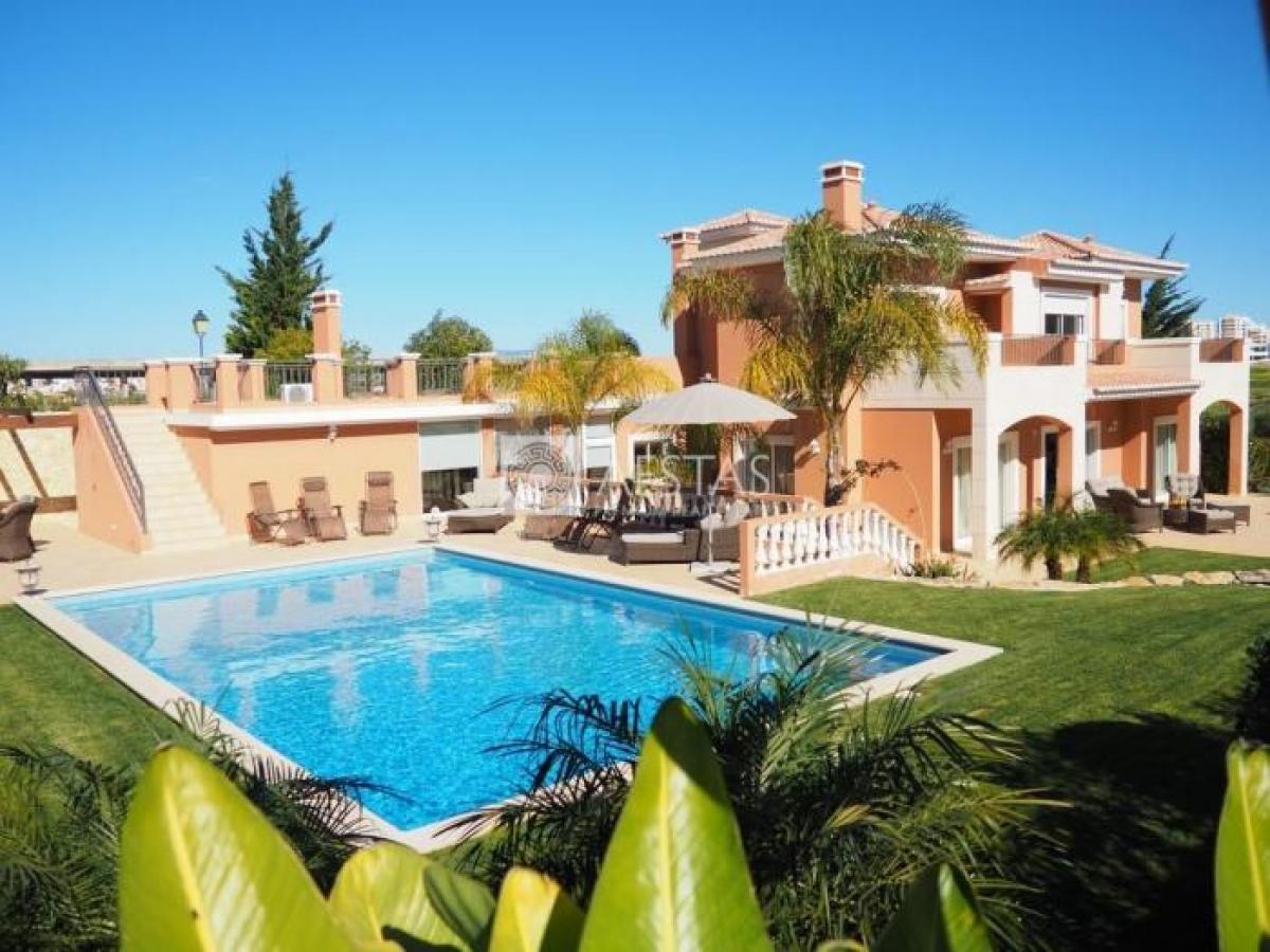 Вилла с 5 спальнями в Лагуш, Португалия № 2806