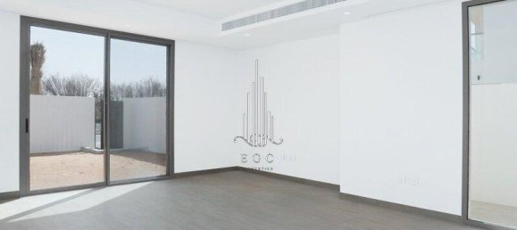 3 bedrooms Villa in Yas Island, UAE No. 22732 4