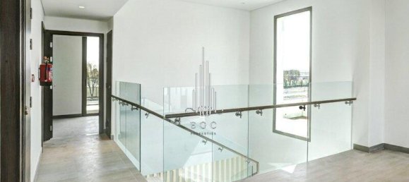 3 bedrooms Villa in Yas Island, UAE No. 22732 10