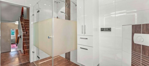 Таунхаус с 4 спальнями в Бремерхафен, Германия № 86208 4