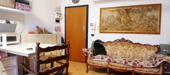2 Schlafzimmer Wohnung in Reggio Emilia, Italy, Nr. 378777 2